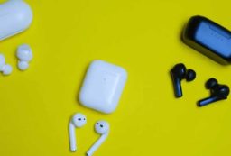 Not Enough Money to Buy AirPods? Try These 5 Wireless Headphones Now